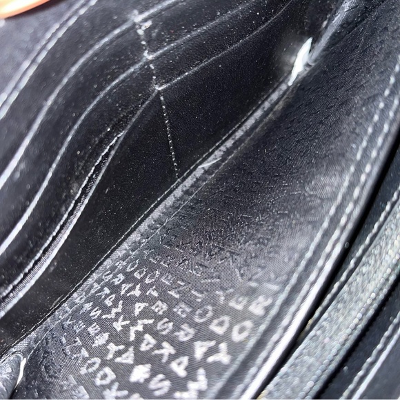 Kate Spade Black Wallet - Picture 5 of 9